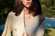 长腿女神演绎意式浪漫风情