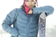 黄奕雪山大片演绎冰雪女王蜕变记