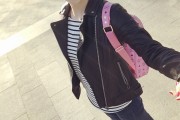 从聚光灯下到生活幕前前央视主播杨茗茗的真实一面