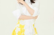 蒋欣新中式穿搭演绎东方淑女风韵
