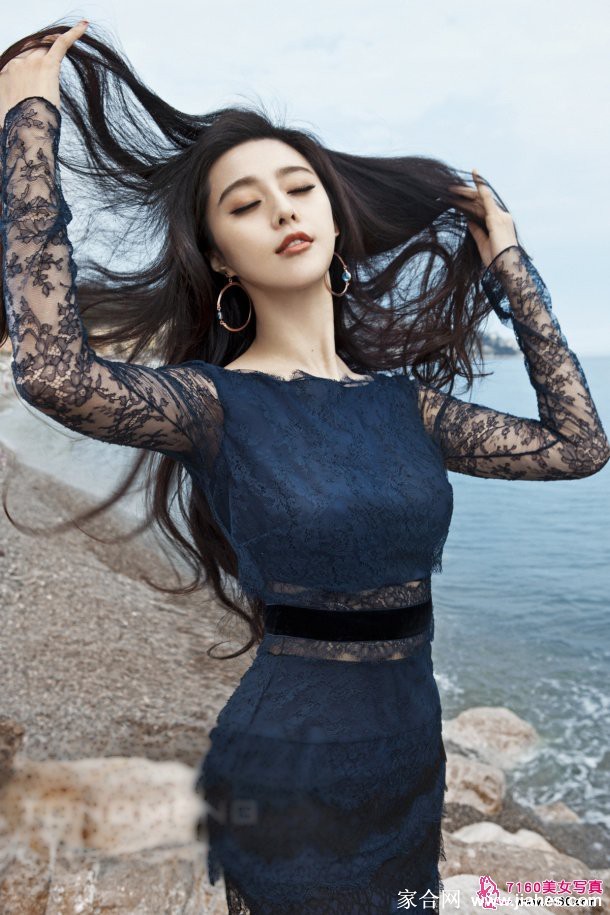 范冰冰的精致特写，珠光眼影与冰晶饰品交相辉映，红唇微启，透露出神秘而诱惑的气息