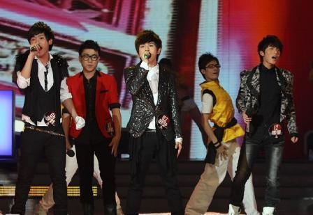 2007年快乐男声三强合影资料照